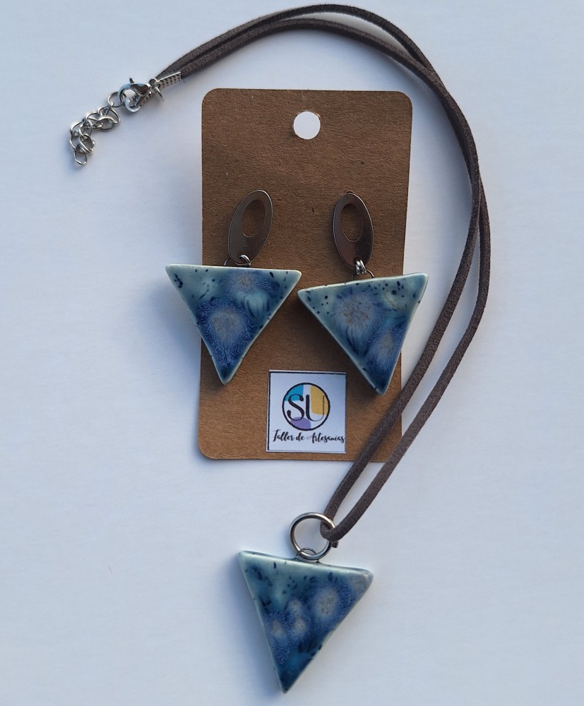 Conjunto Aros y Collar Triángulos azules