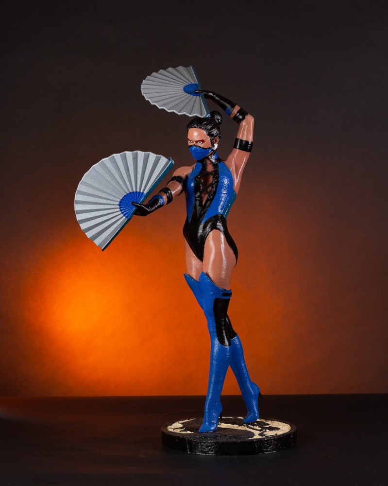 Kitana, Mortal Kombat