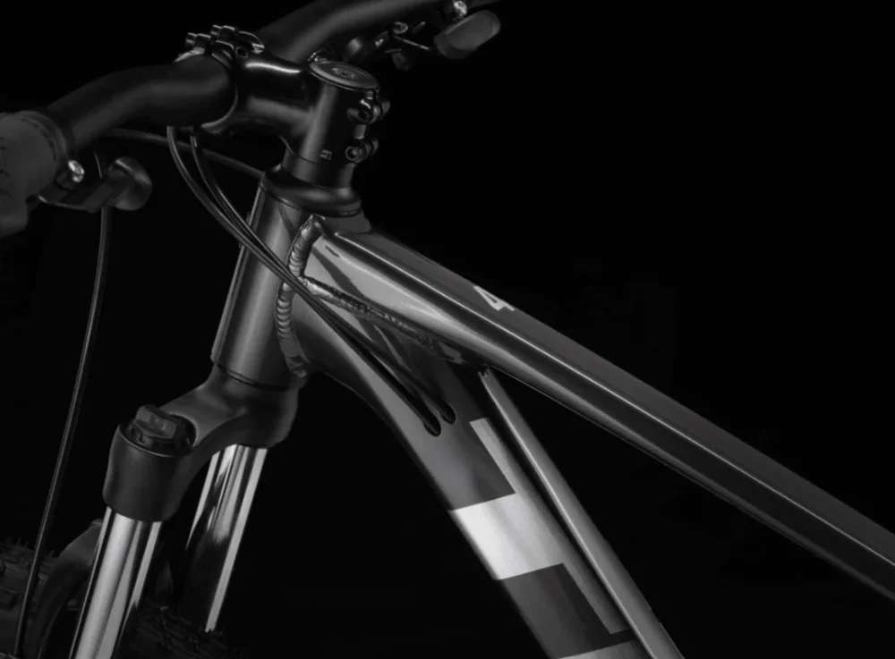 Bicicletas TREK Marlin 4 - Aro 27.5 ( S ) Geometría tubo superior curvo