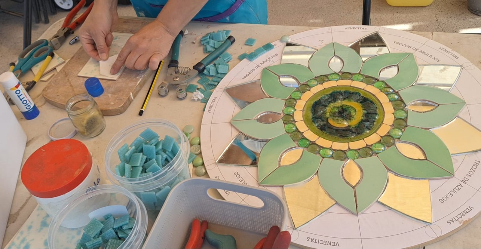 Taller de Mandala en Mosaico