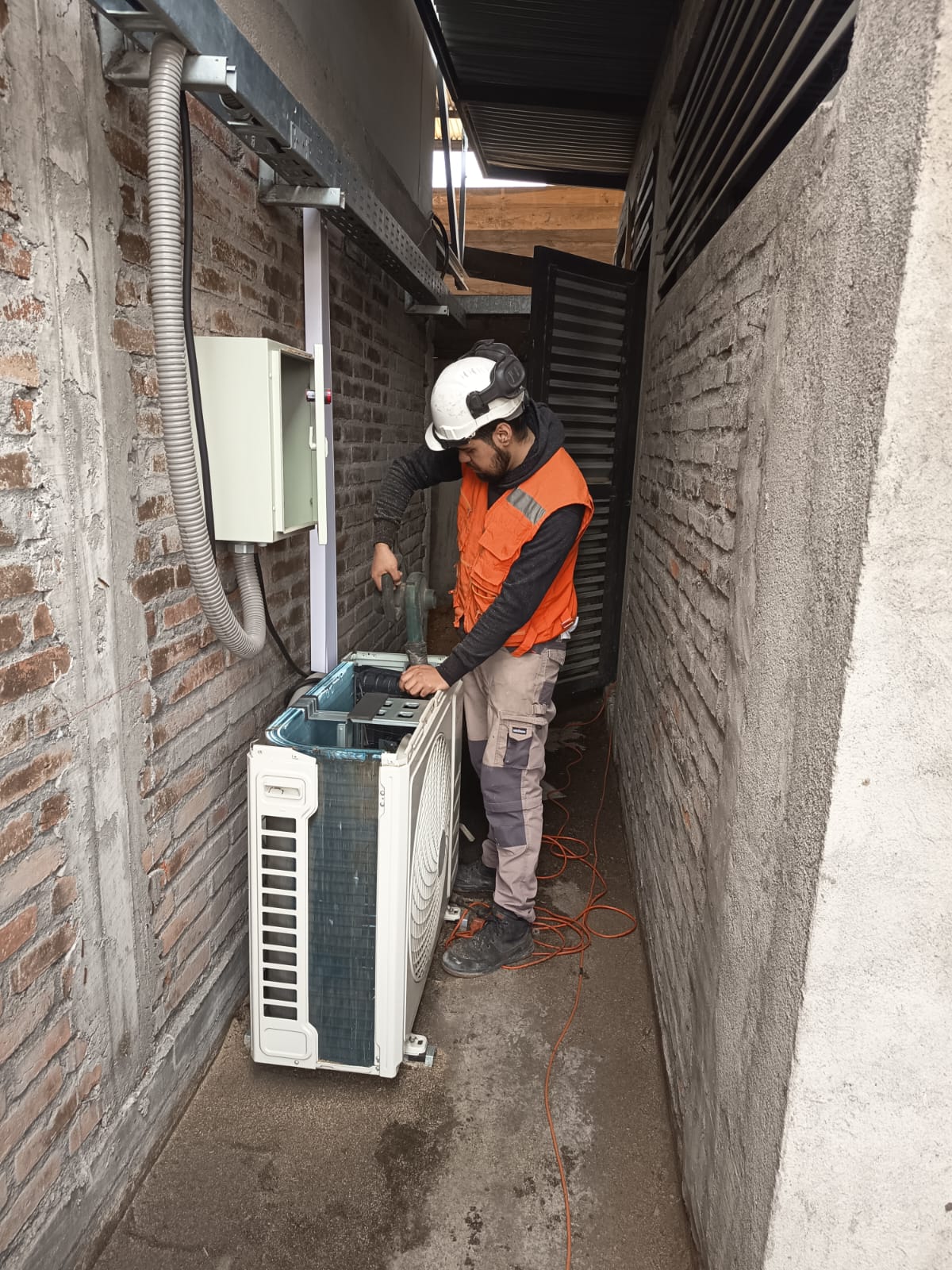 venta y/o instalación de aires acondicionados